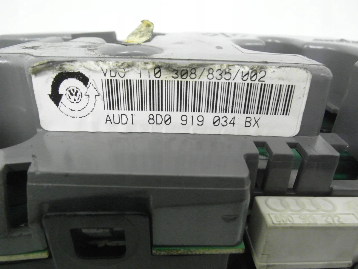 Instrumentpanel Audi A4 B5 1.8 8D0919034BX image 10
