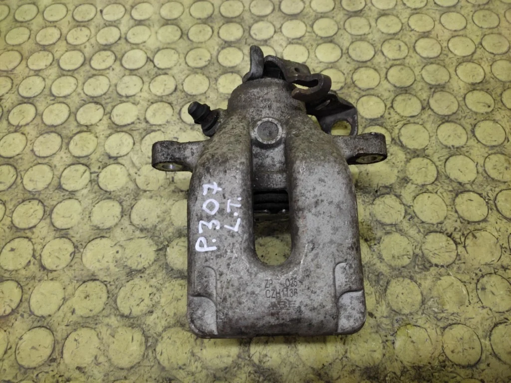 Remklauw Peugeot 307 Links Achter