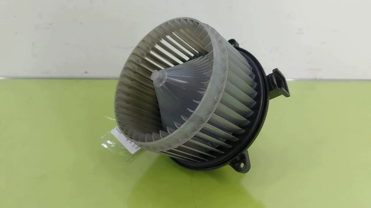 Ventilator Opel Insignia A 2008-2017 image 3