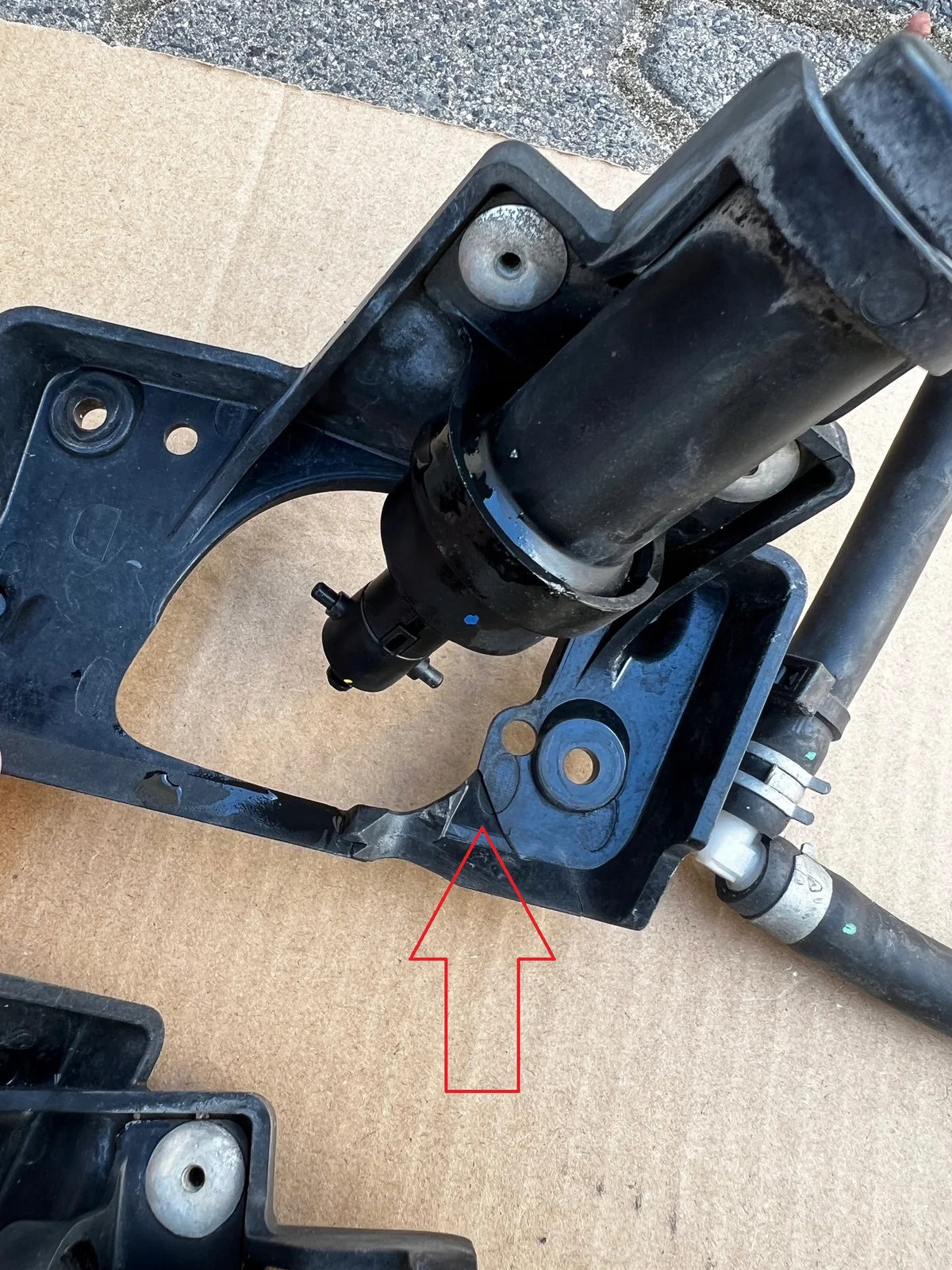 Alfa Romeo Giulia Spritzdüsen Paar Gebraucht image 6