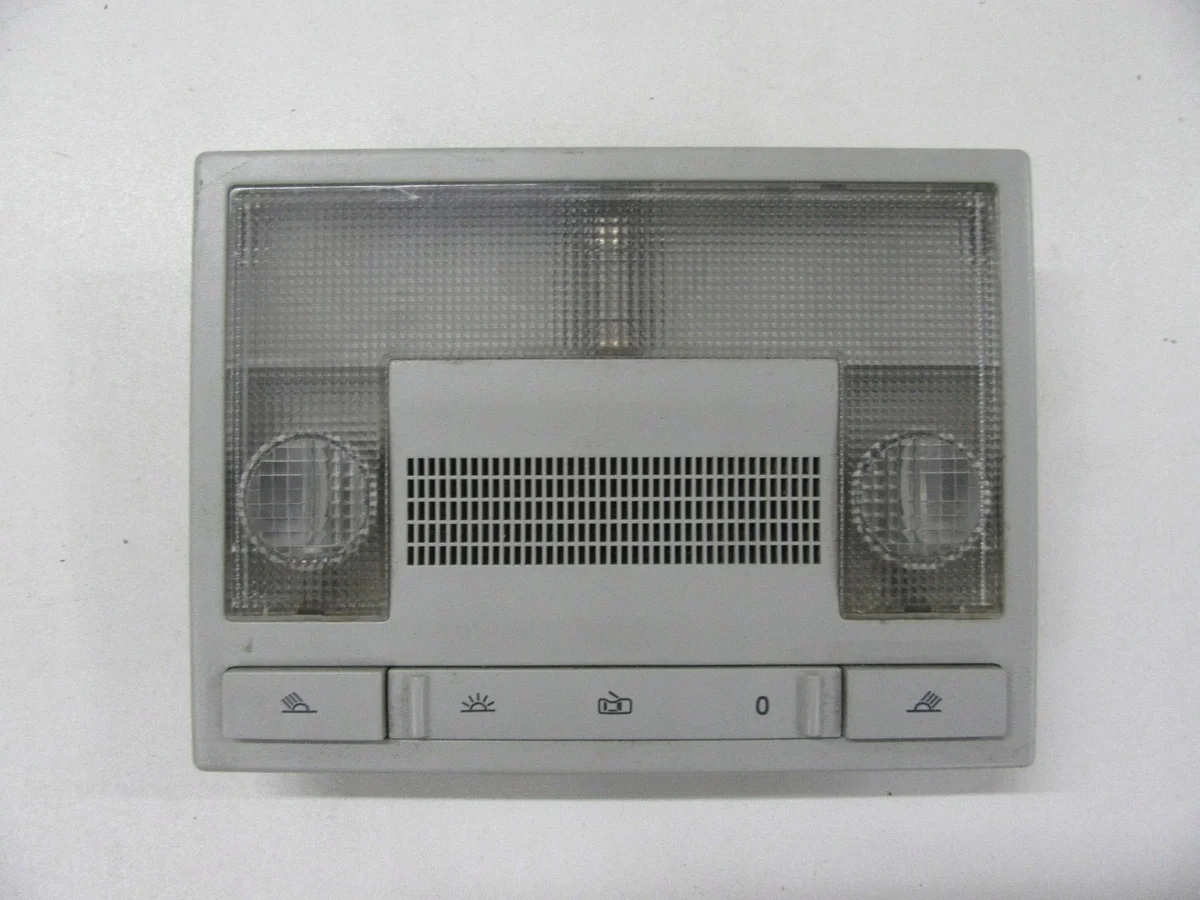 Luz Interior VW Polo 9N3 6Q0947105C Usado