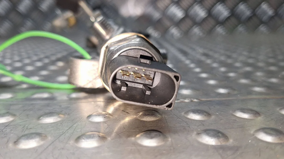 Einspritzleiste Sensor S26367191 gebraucht image 7