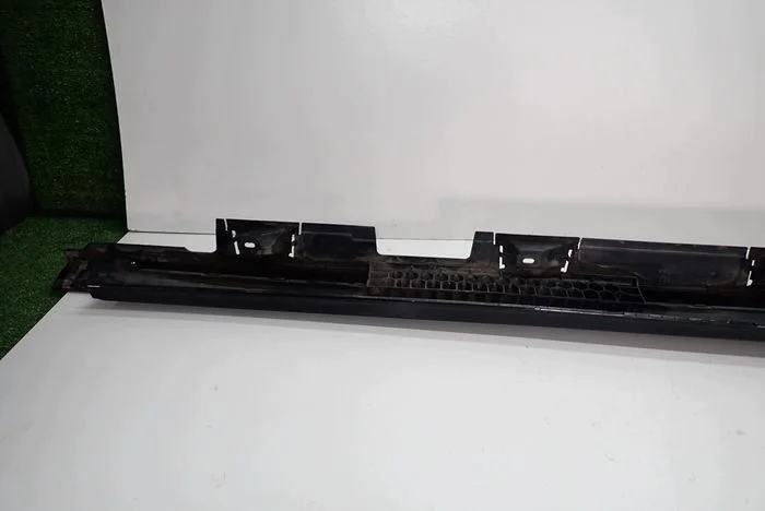 Schwellerleiste rechts Honda Civic XI (22-25) image 10