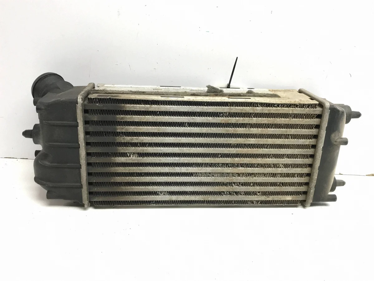 Ford Fiesta MK7 Intercooler 8V51-9L440-AE image 5