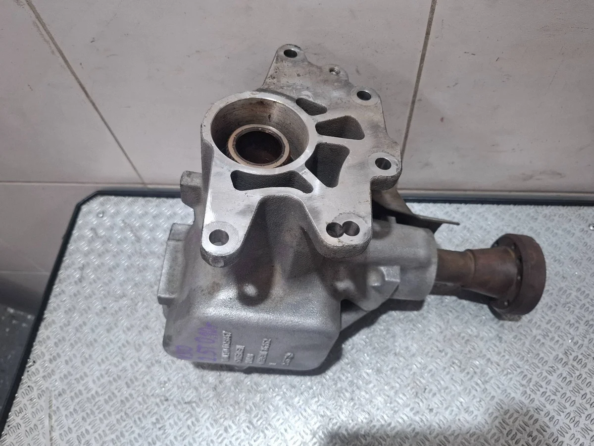 Getriebe-Reduktor Volvo V50 2,5 T 1023847 image 3