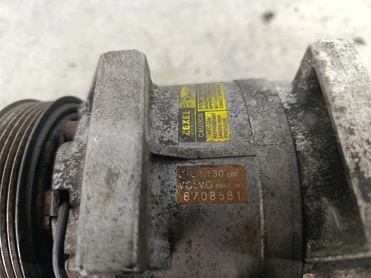 AC Compressor Volvo XC70 8708581 ZEXEL Used image 7