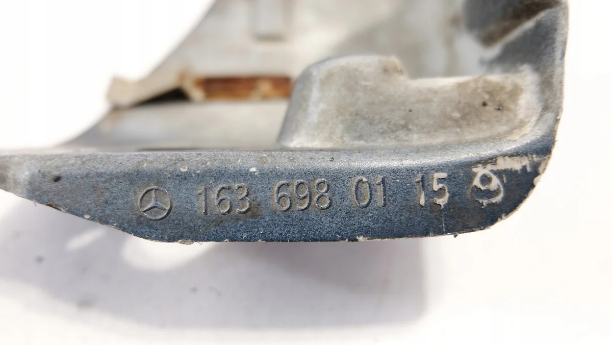 Mercedes ML W163 dorpel links voor image 7