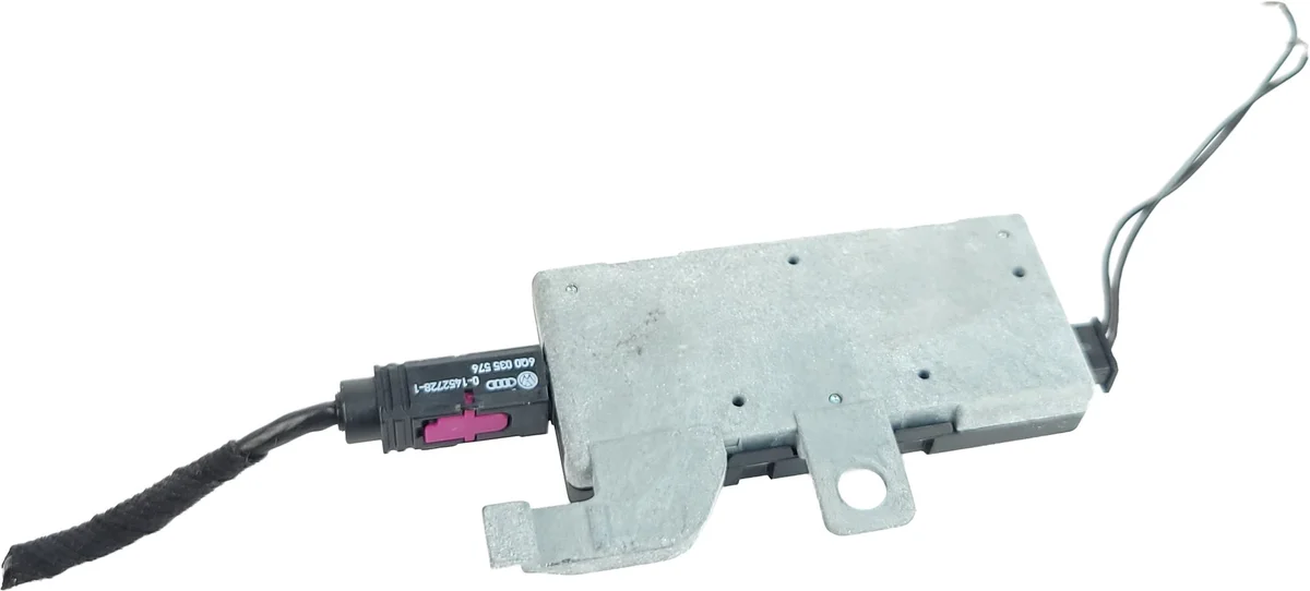Audi A6 C6 Modulo Amplificatore Antenna 3G High image 3