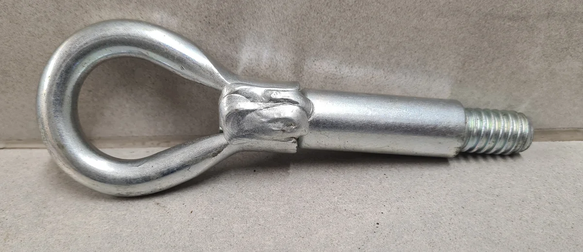 Gancio traino Opel Astra III H usato MARMAGCARS
