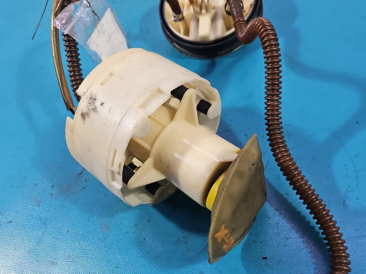 Kraftstoffpumpe Audi A4 B5 1.8 T 8D0201319 image 5