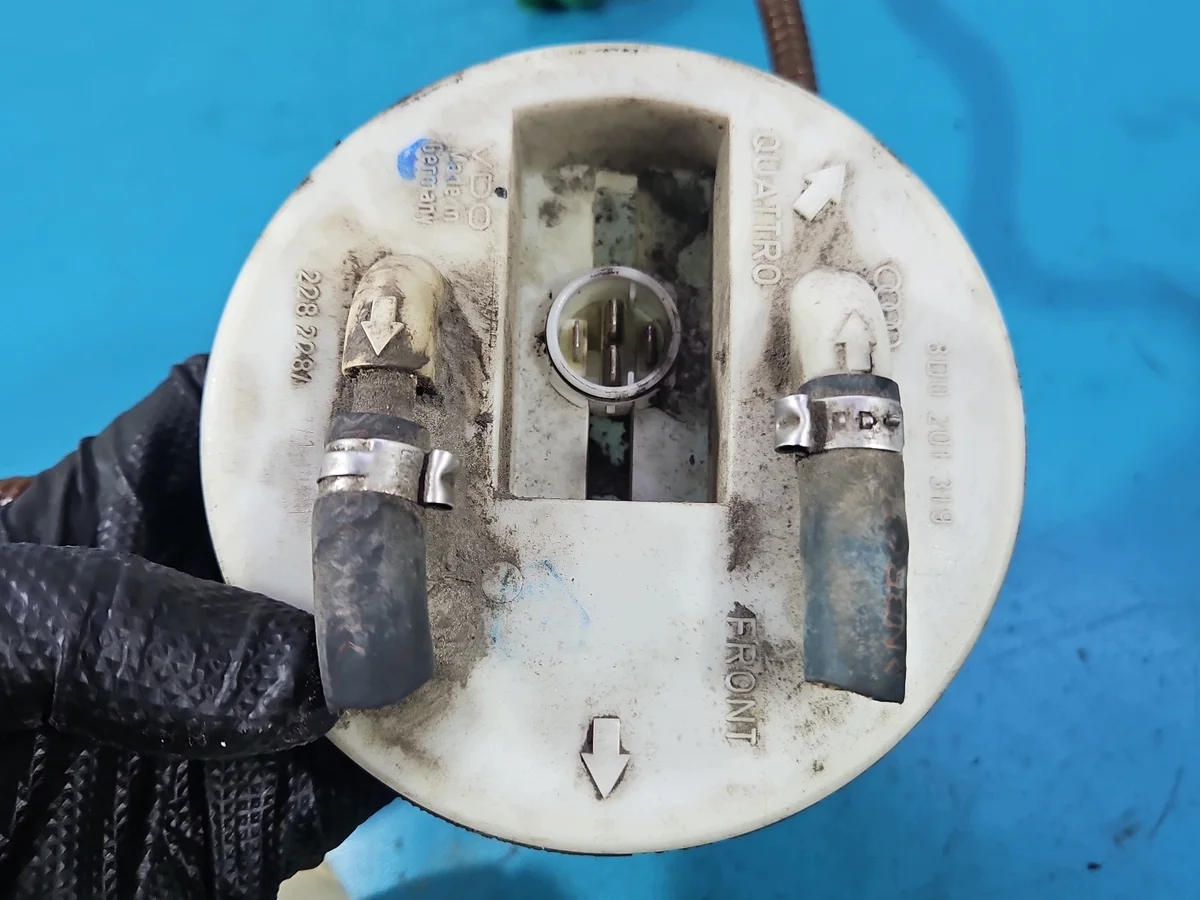 Kraftstoffpumpe Audi A4 B5 1.8 T 8D0201319 image 6
