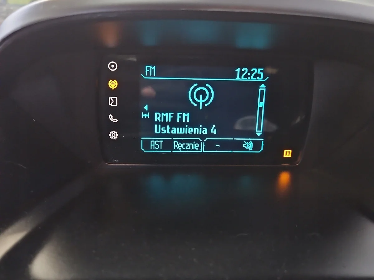 Pantalla Ford B-Max 12-17 ET7T-18B955-BC