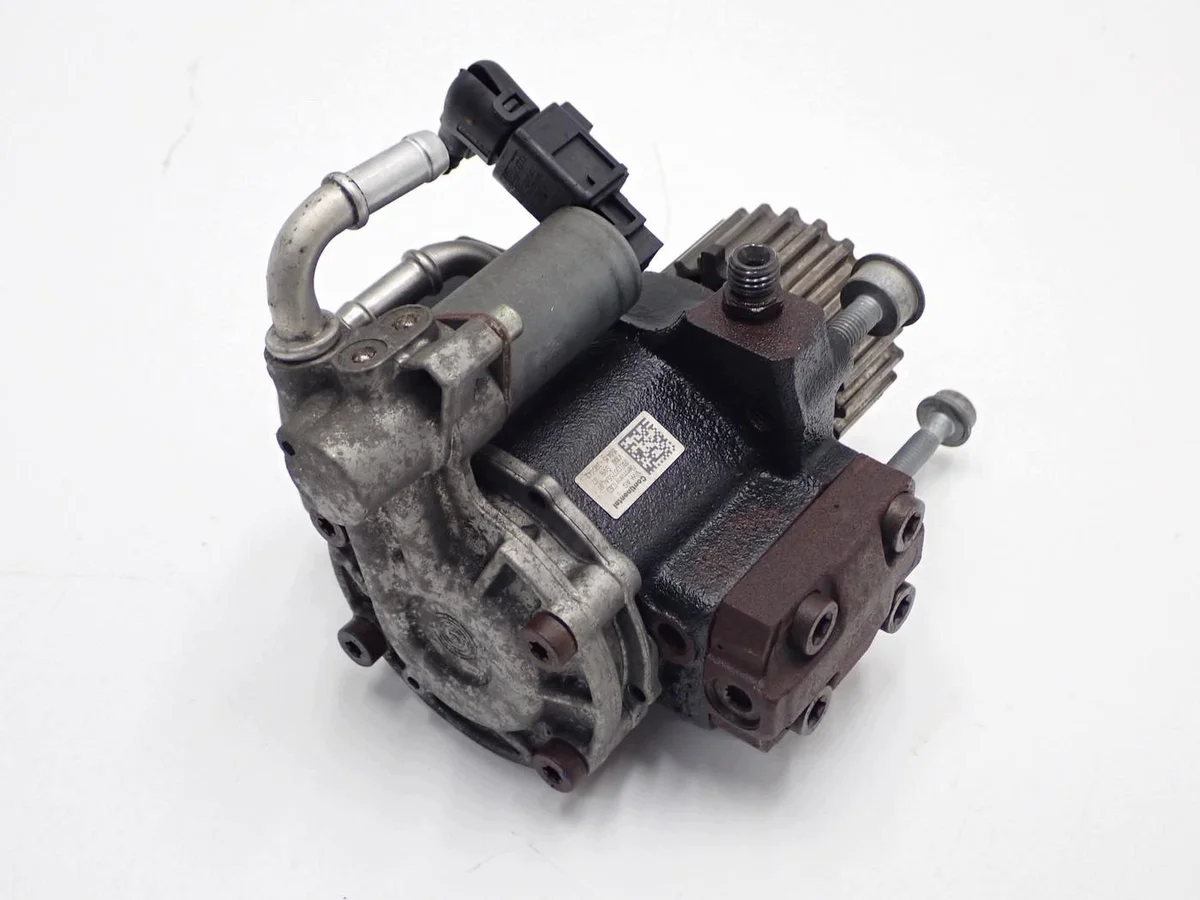 Bomba Injetora VW Touran 1.6 TDI Usada image 3