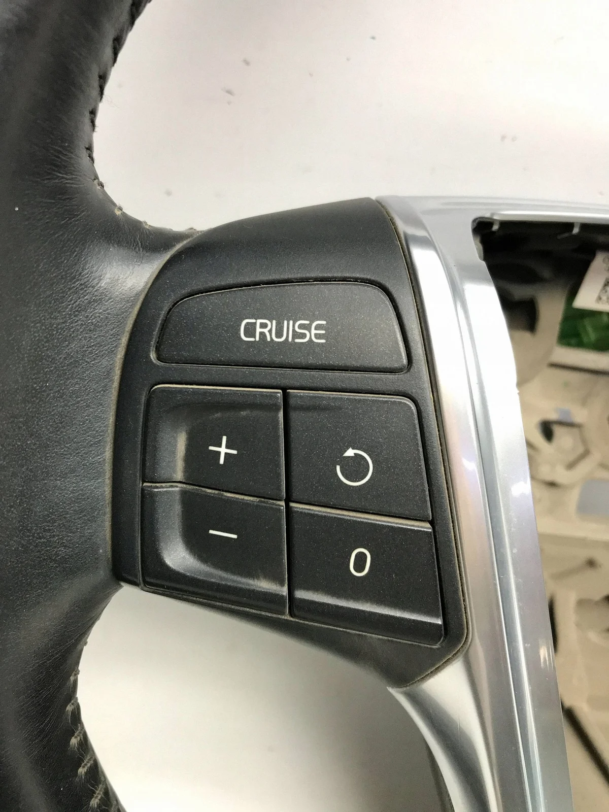 Volvo V40 2017 Volant 31470183 image 6
