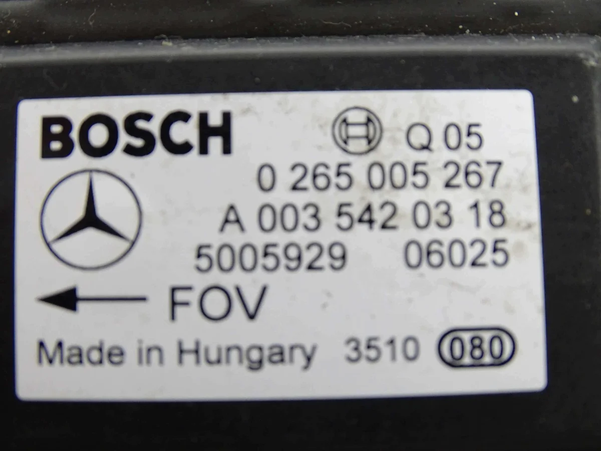 Mercedes E-Class W211 ESP Sensor Module A0035420318 image 3