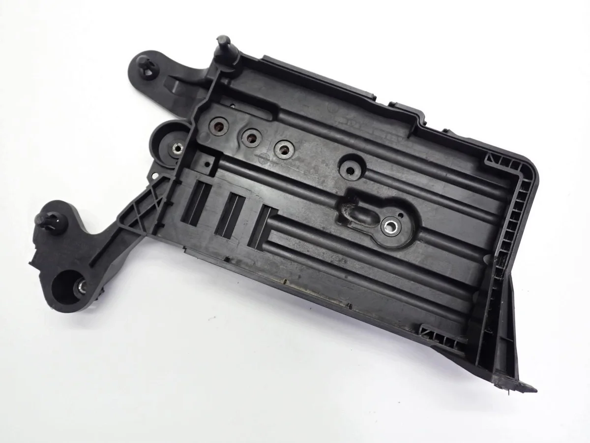 Supporto Batteria Seat Leon III 5F 5Q0915321H