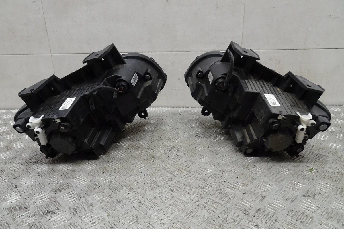 HYUNDAI KONA Maschera Anteriore Usata image 8