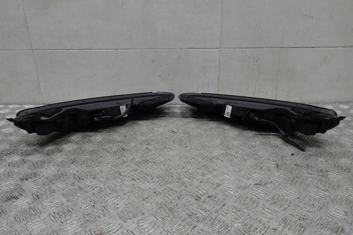 HYUNDAI KONA Maschera Anteriore Usata image 9