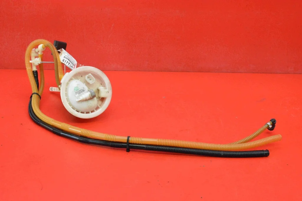 Geber Kraftstoff BMW E90 E91 2.0i 08-13 image 9