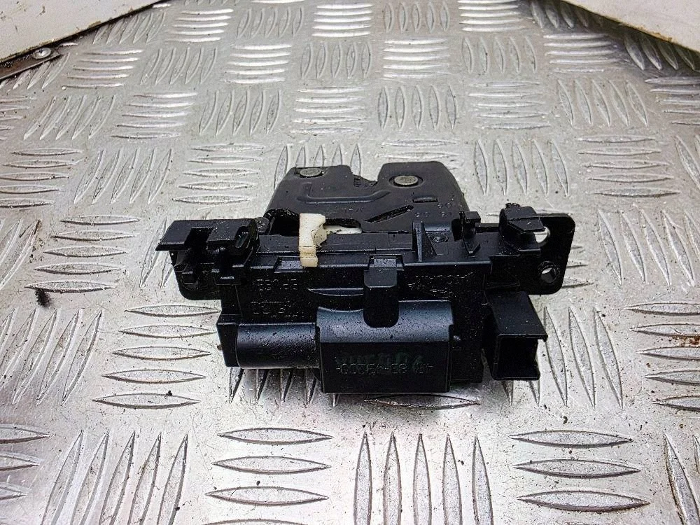Jaguar S-Type Trunk Latch Lock OEM 4R8343200BLCP image 3