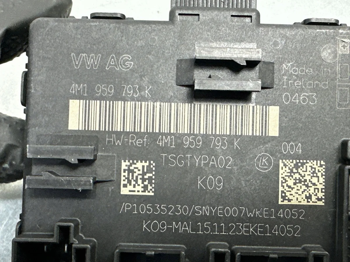 Module Deur VW Touareg III 4M1959793K Links image 5