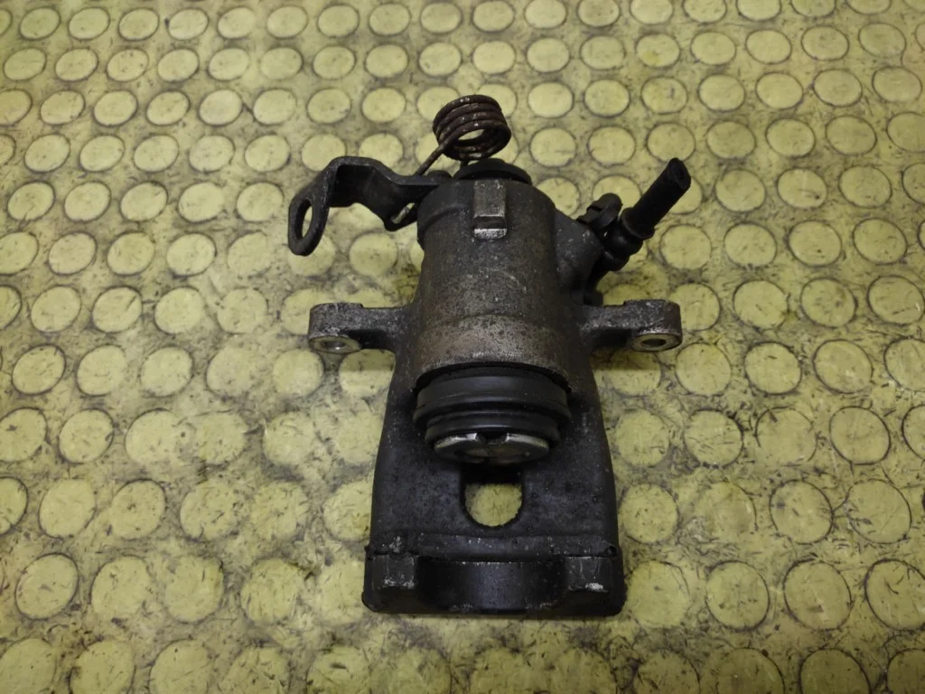 Opel Astra H 1.7 D Bremssattel Links Hinten image 4
