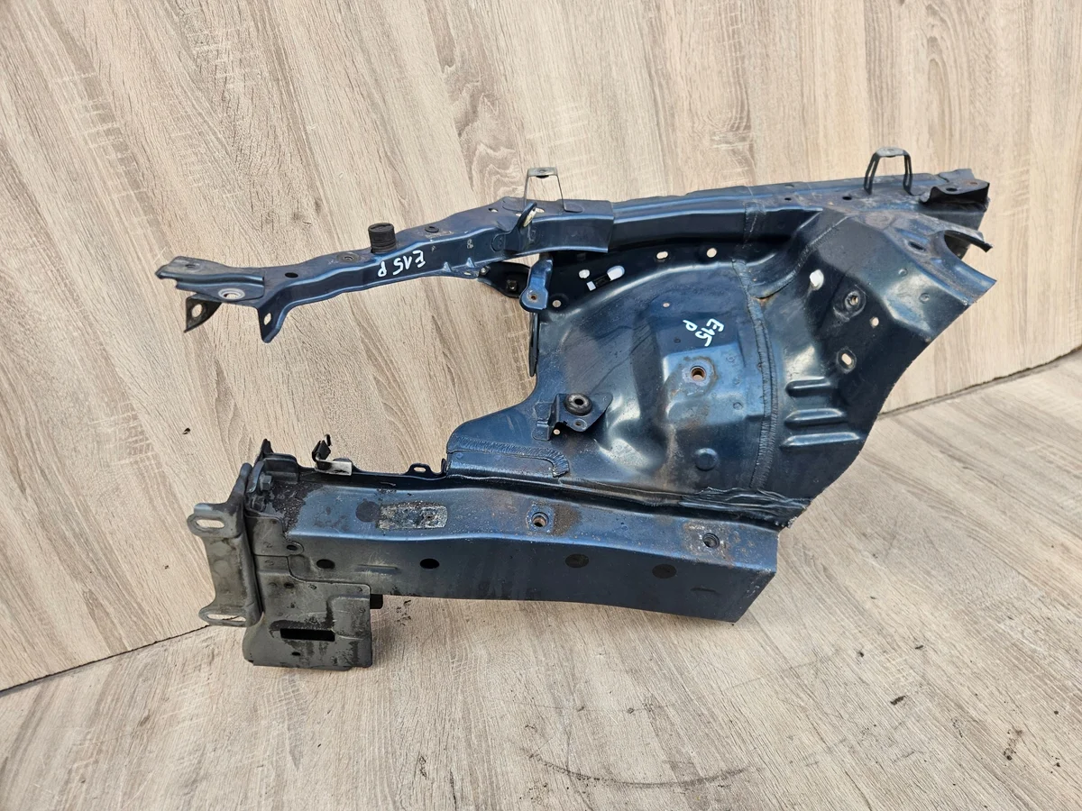 Toyota Corolla E15 07-12 Right Fender Liner image 3