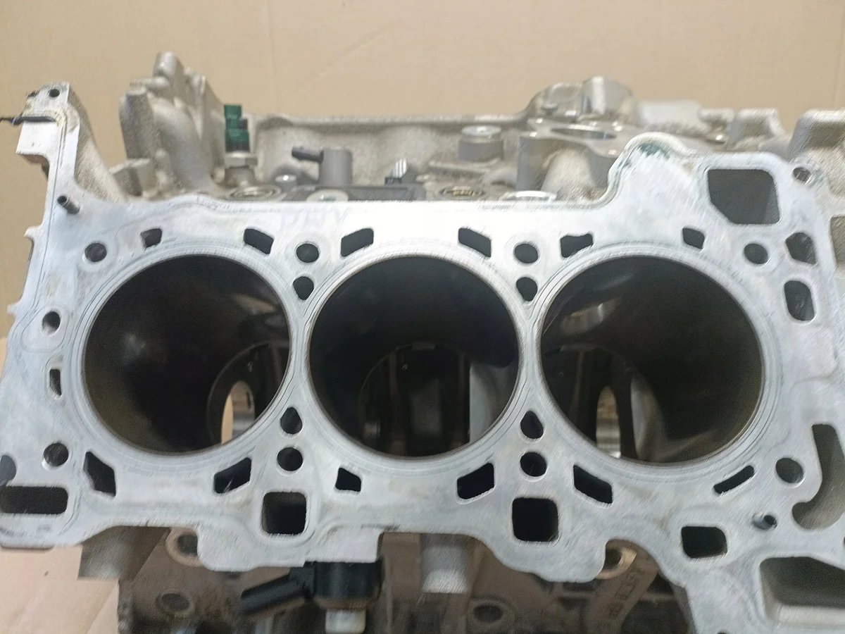 Audi OE 06M103023CS Usado image 4