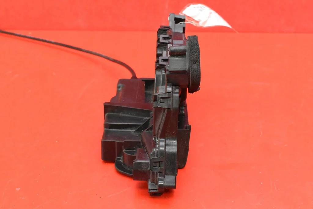 Schloss vorne links VW Crafter e-Crafter II image 5