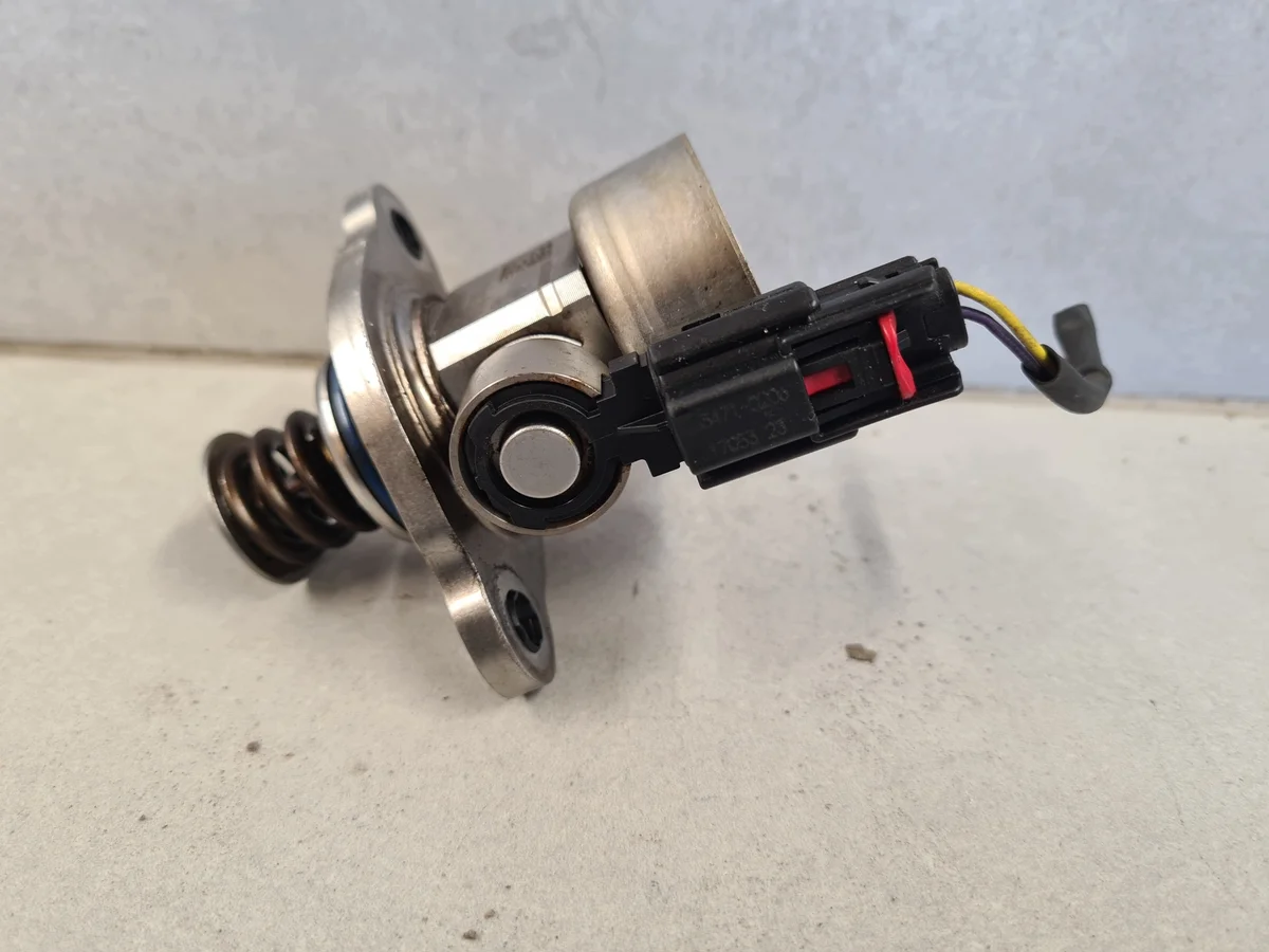 Kraftstoffpumpe Opel Astra V K 1.4 Turbo image 3