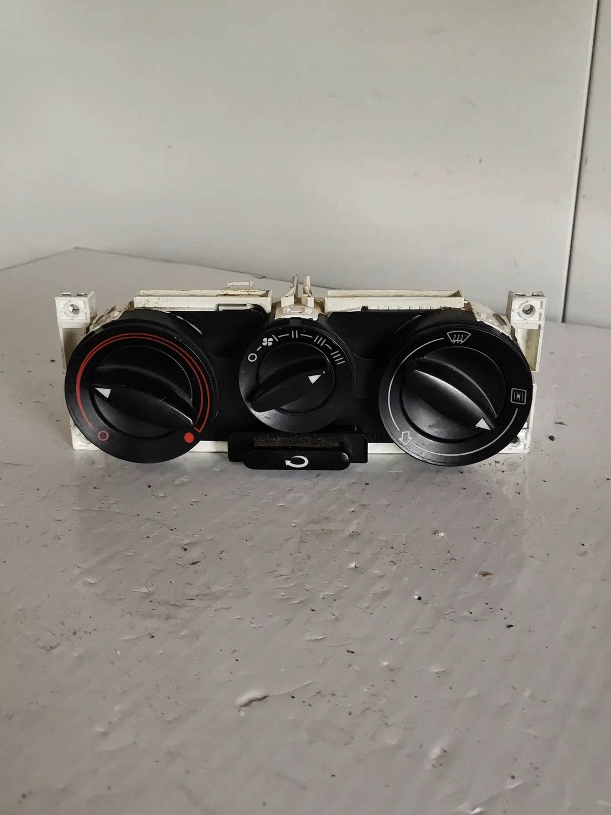 Painel de Ventilação Audi A3 A4 8L0819045A