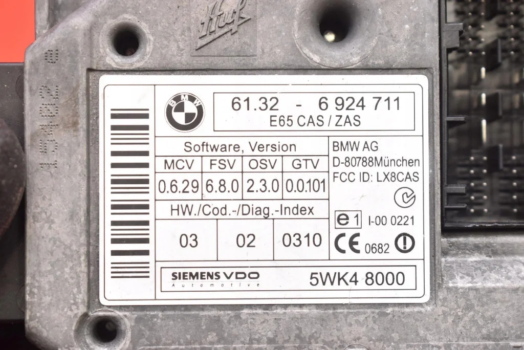 Start/Stop-knapp BMW E65 3.6 V8 272 KM image 8