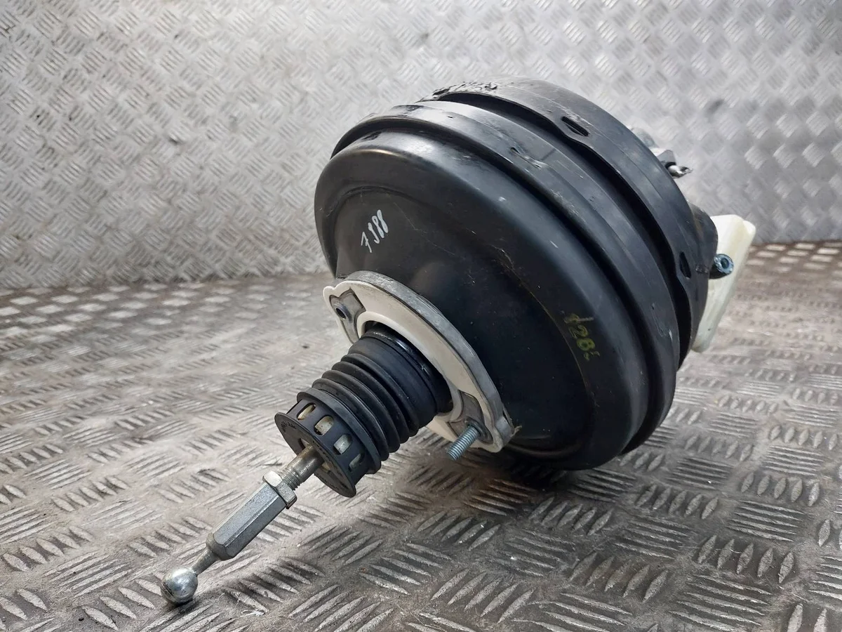 Jarruvahvistin + pumppu VW Passat B5 FL image 3