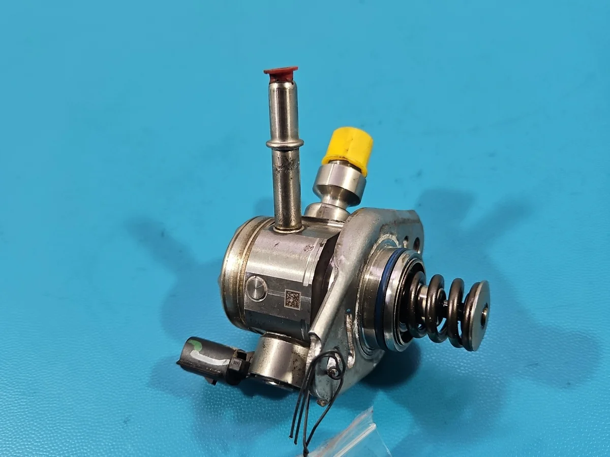 Pompe à carburant Opel Insignia B 1.5 T