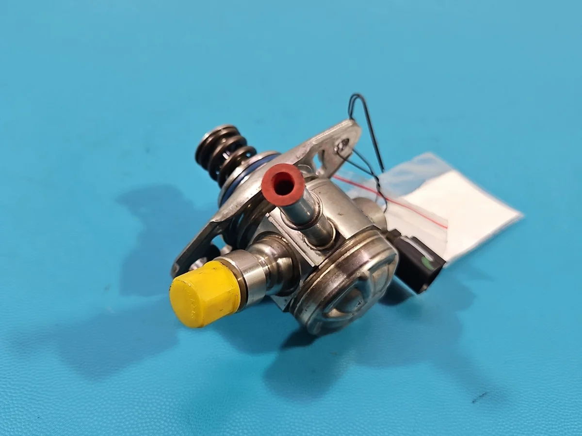 Kraftstoffpumpe Opel Insignia B 1.5 T 12687537 image 4