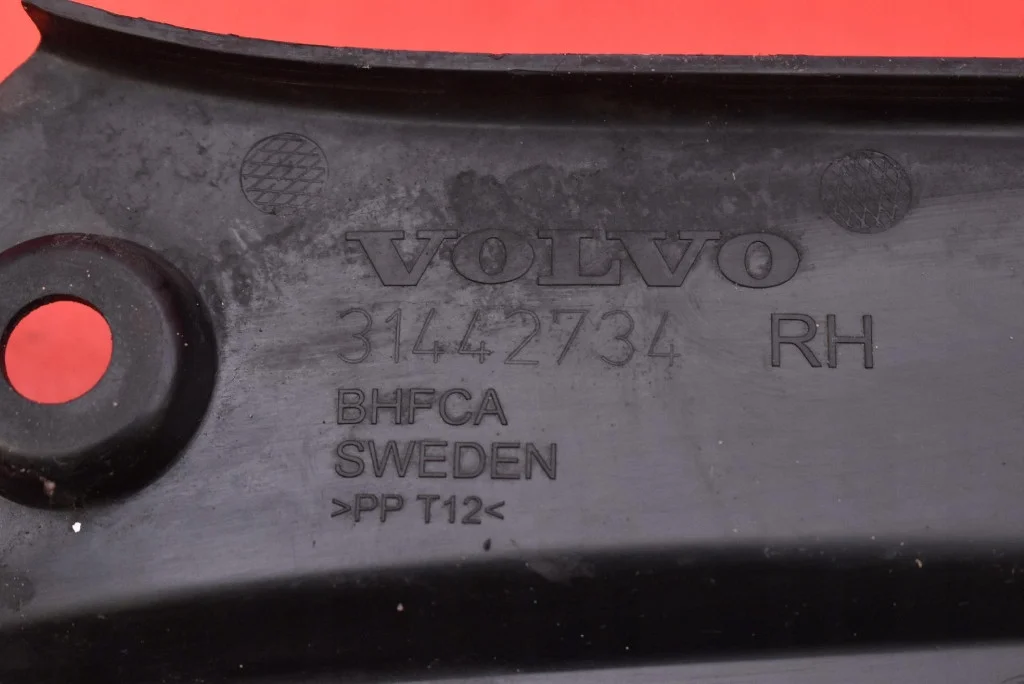 Volvo XC90 II 14-20 Abdeckung vorne rechts image 6