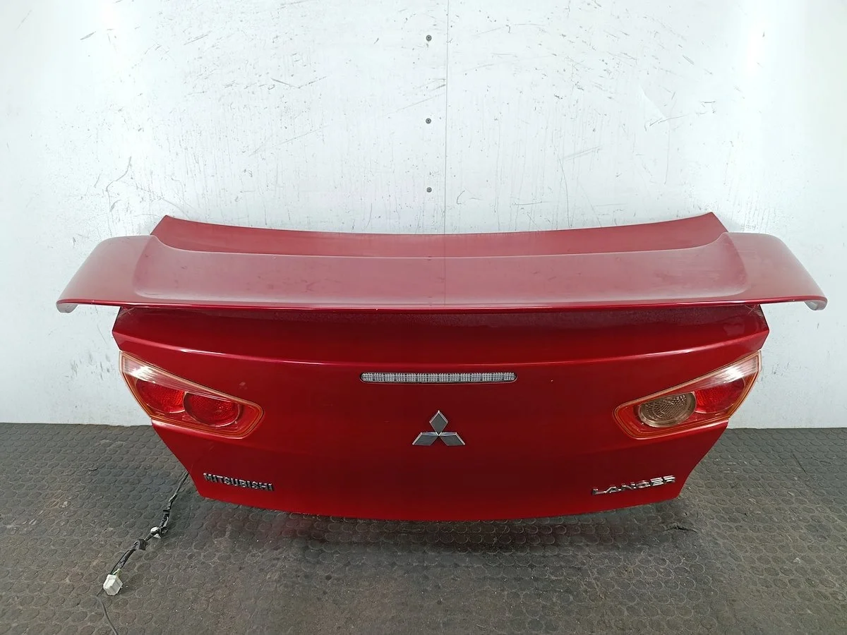 Hayon Mitsubishi Lancer IX P26A Sedan Occasion