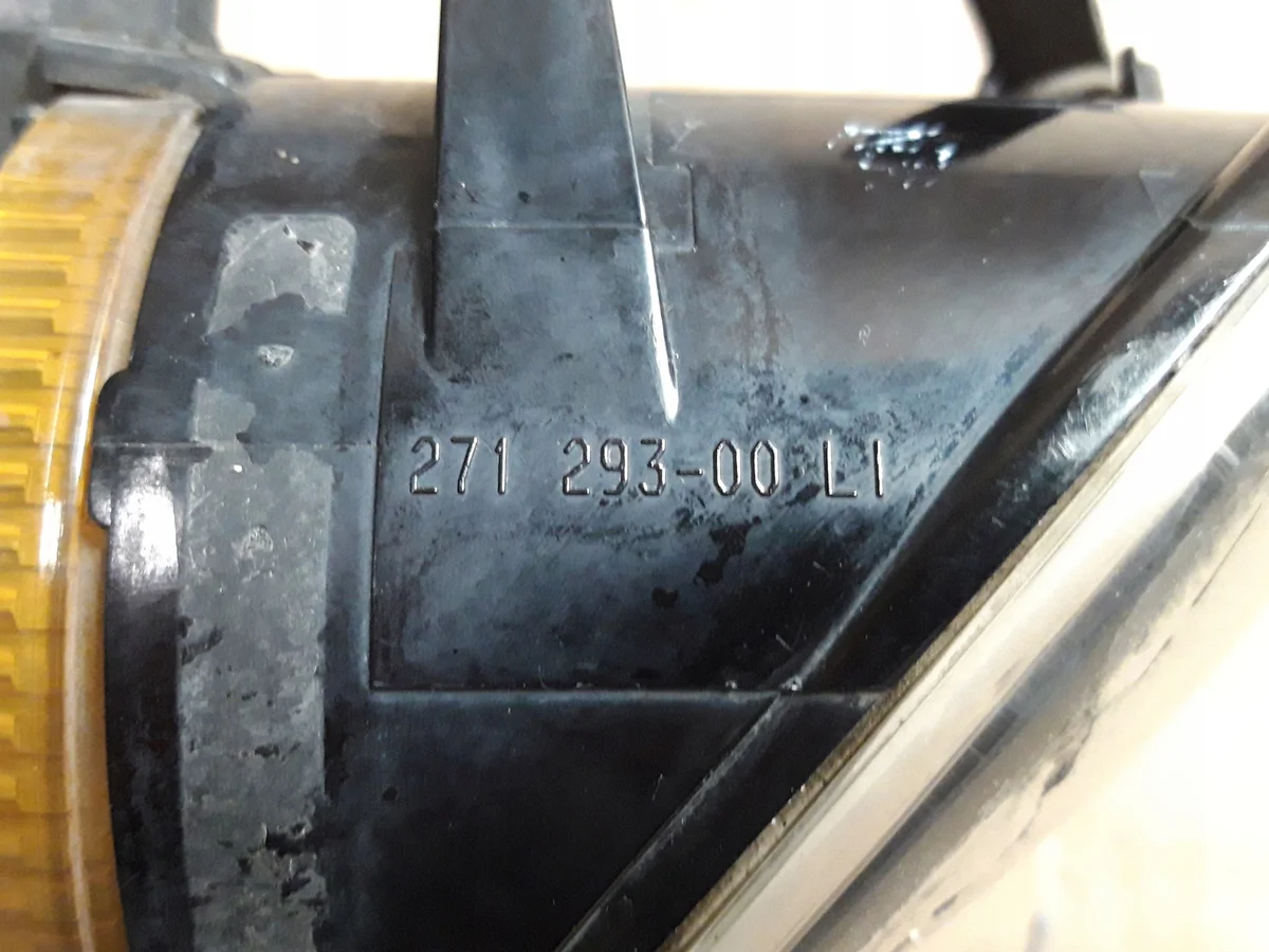 VW Passat B6 Nebelscheinwerfer Links Vorne image 7