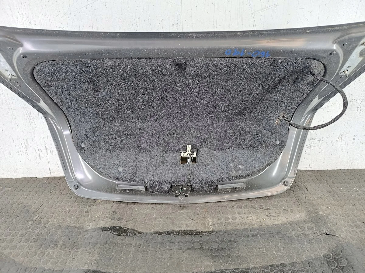Hayon coffre Saturn Aura XE Gris Occasion image 8