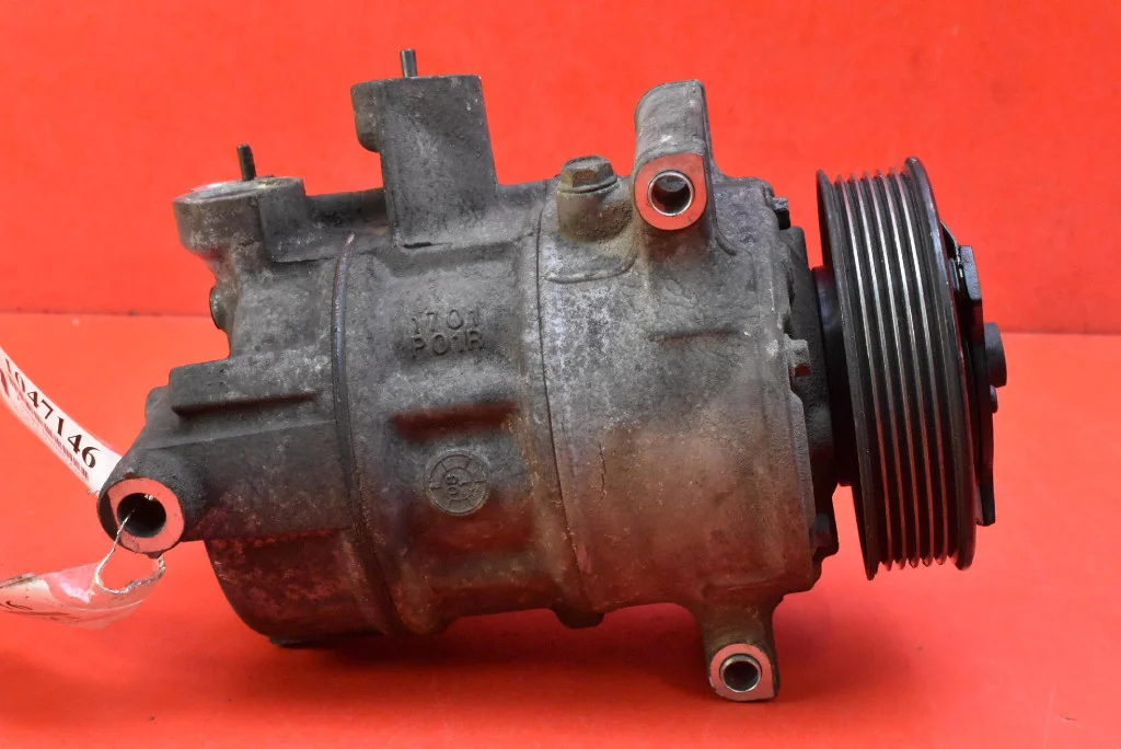 Compresseur clim VW Golf 5 1.9 TDI 5N0820803