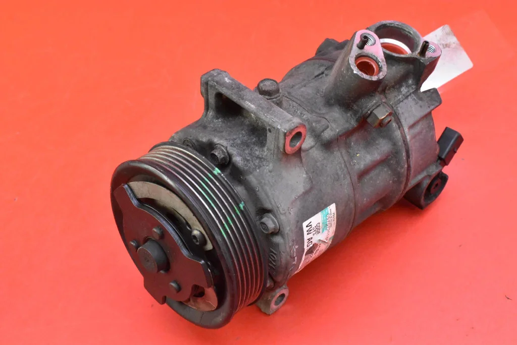 Compressor AC VW Golf 5 1.9 TDI Usado image 3