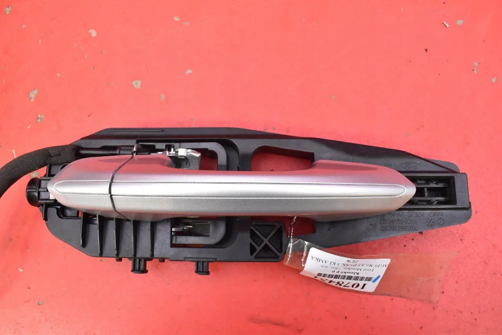 Poignée Ford Mondeo MK5 14-20 Droite Avant