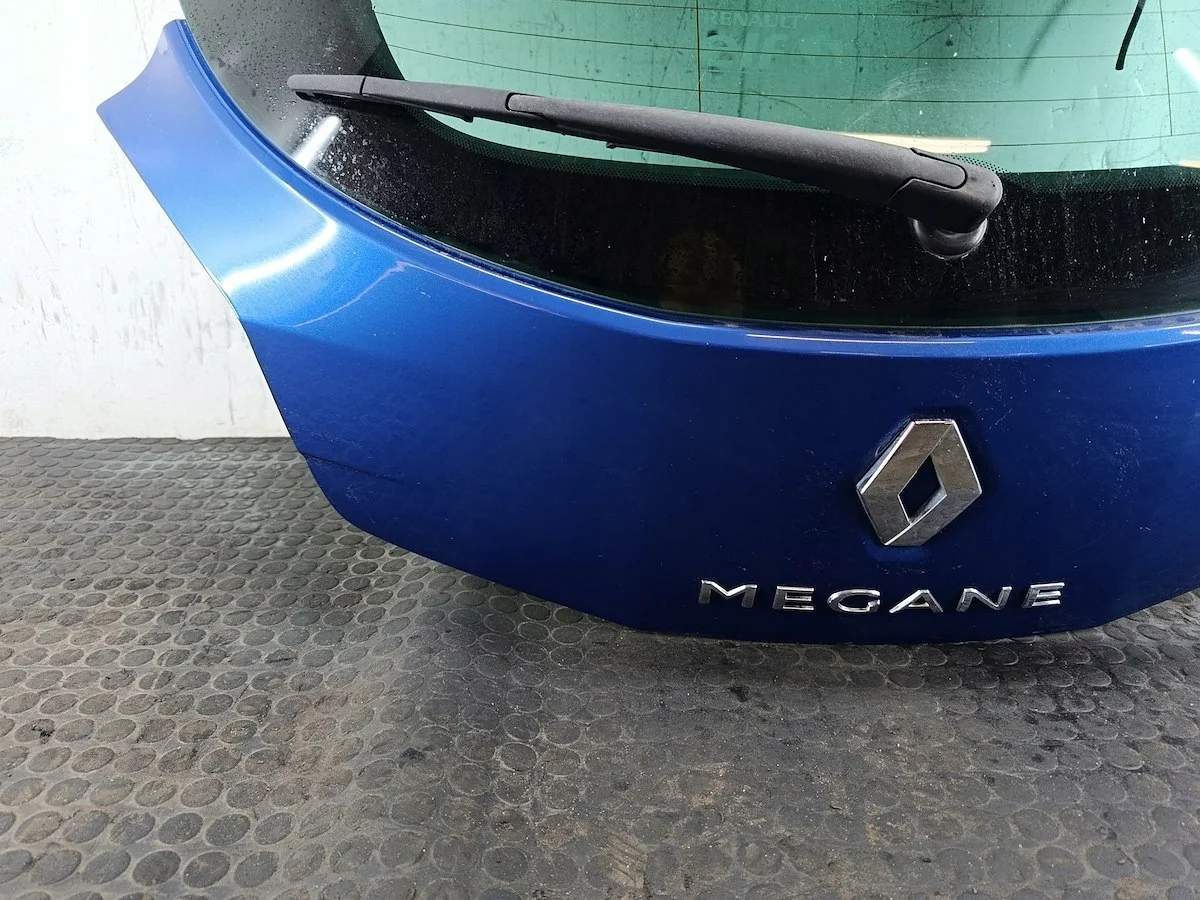 Tampa do porta-malas Renault Megane III image 6