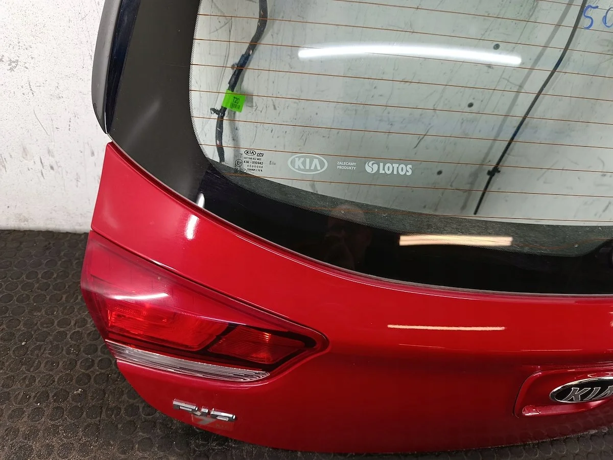 Portellone Kia Rio IV Hatchback 5D Usato image 10