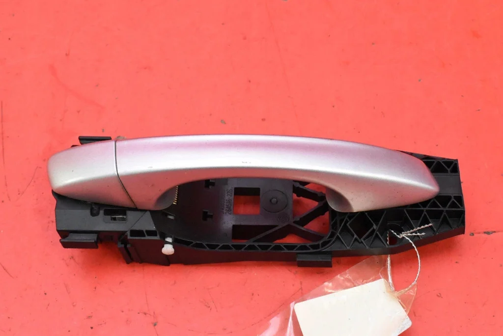 Griff Tür Rechts Vorne Skoda Fabia 3 NJ 5N0839885H