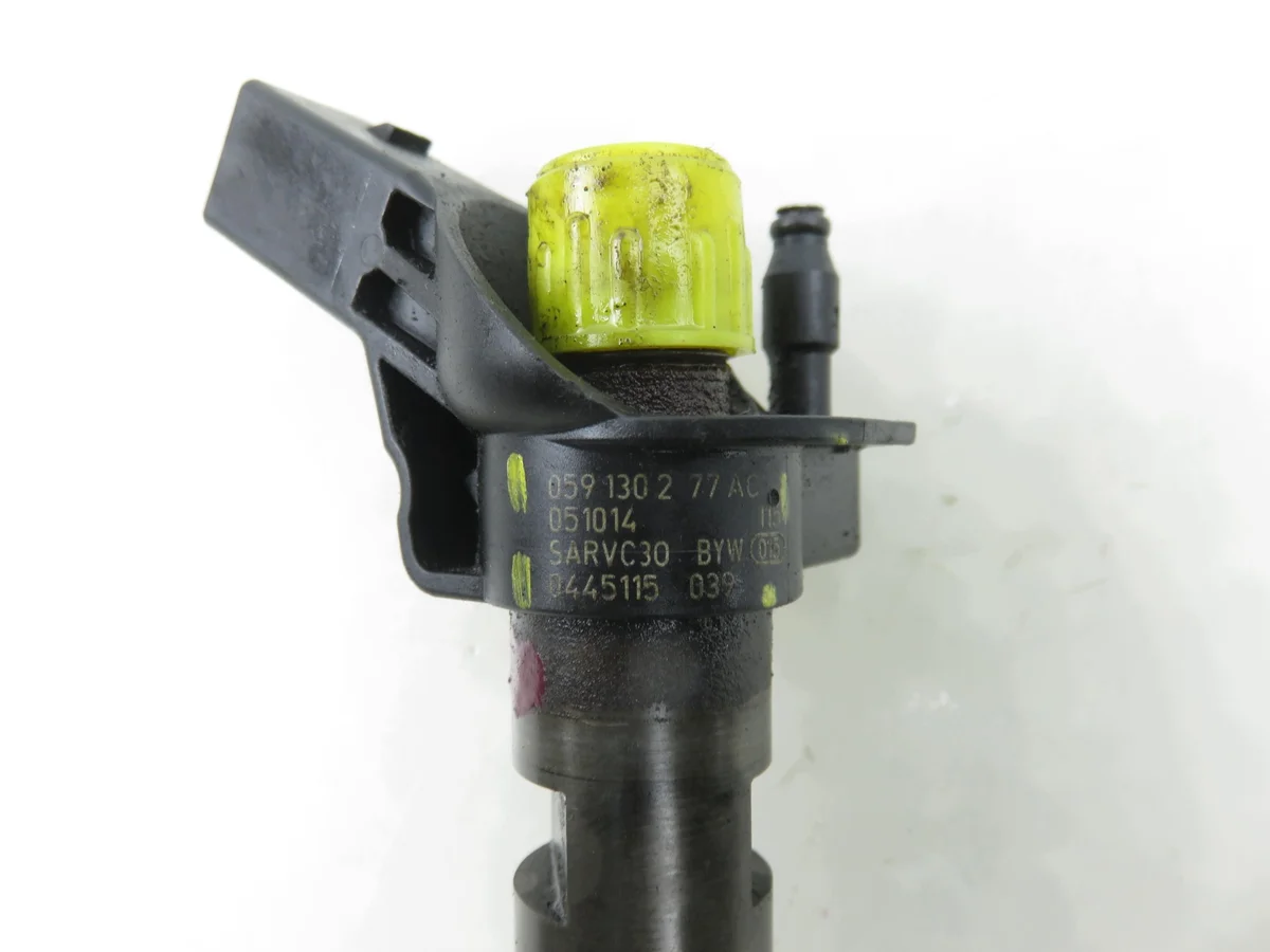 Inyector Audi A6 C6 2.7 TDI 059130277AC image 3