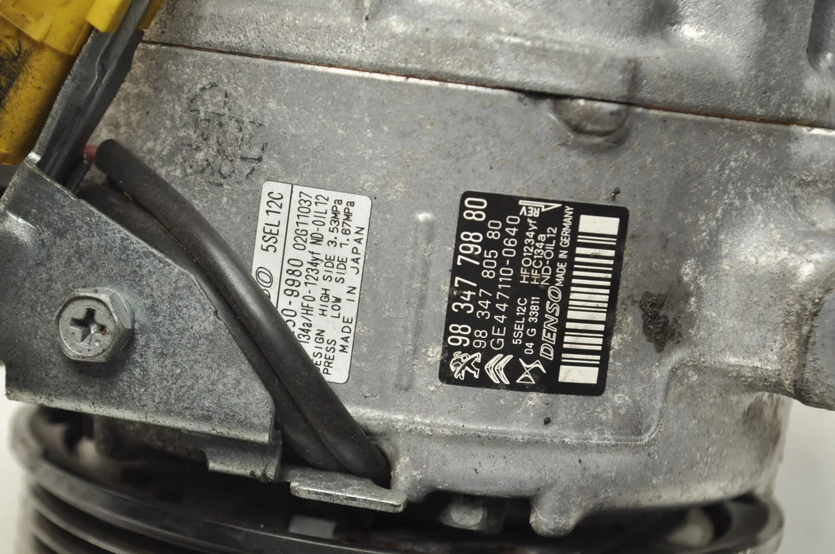 Peugeot Klimakompressor 9834779880 gebraucht image 9