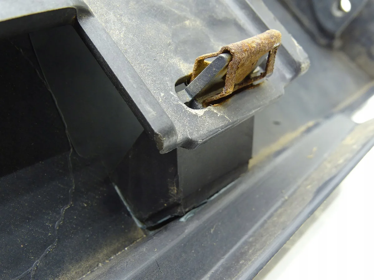 Schwellerleiste links Mercedes ML W164 A1646901310 image 10