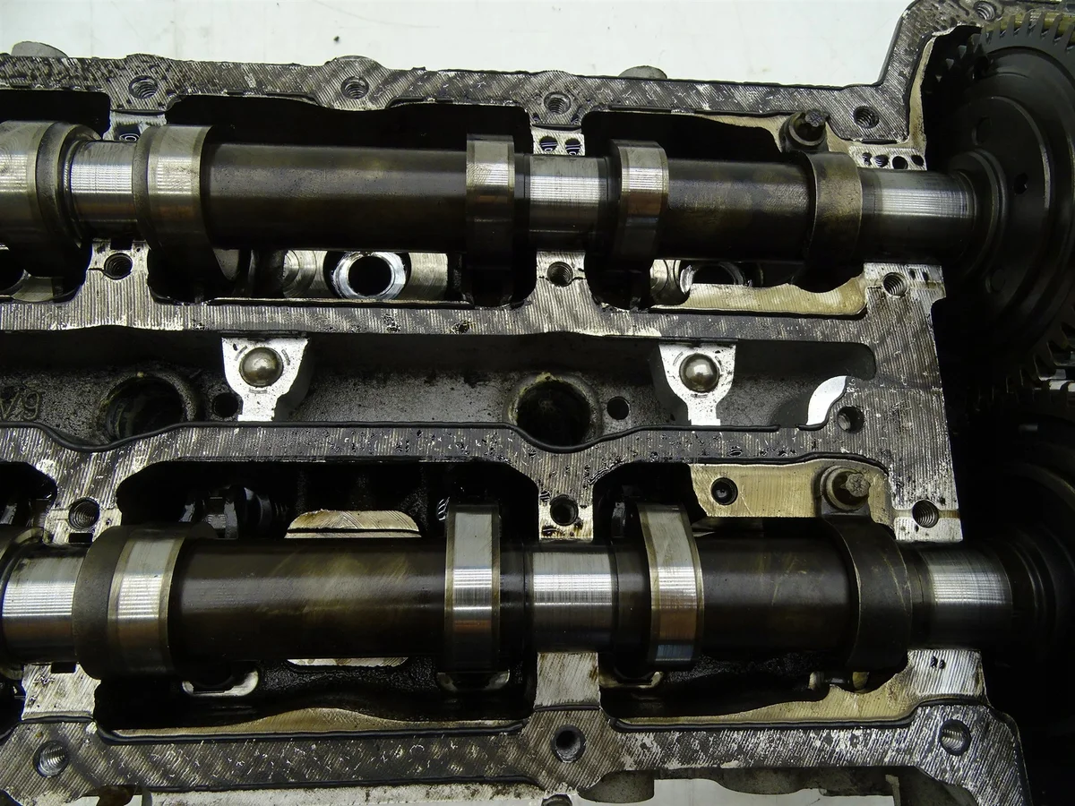 Sylinterikansi Mercedes ML W164 3.0 CDI image 6