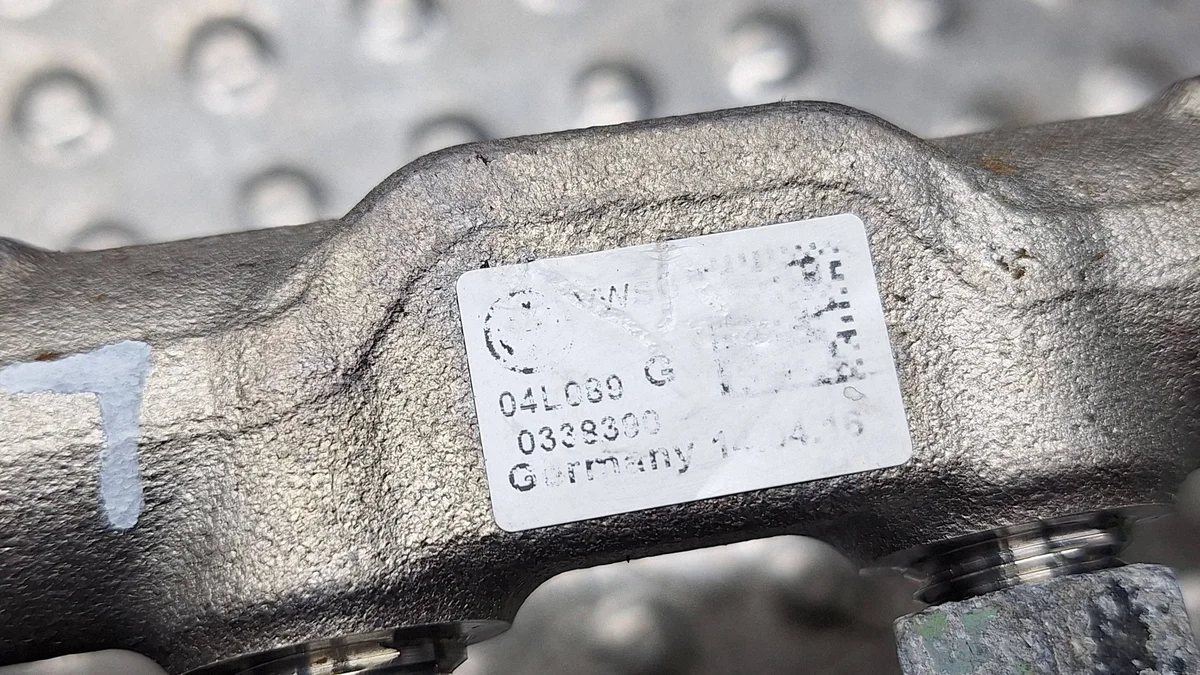Einspritzleiste Sensor S26367174 Gebraucht image 8
